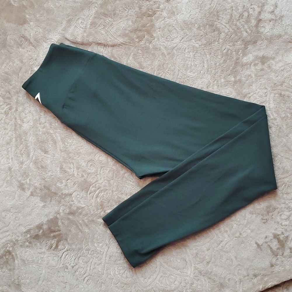 Gymshark Training Leggings - Picture 6 of 7